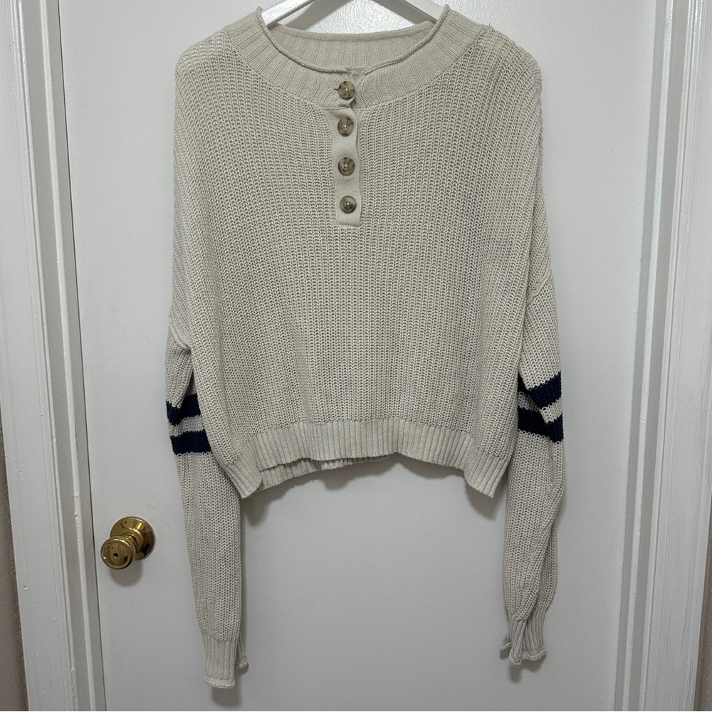 American Eagle Cropped Sweater Knit Cream Button Neck Blue Stripes